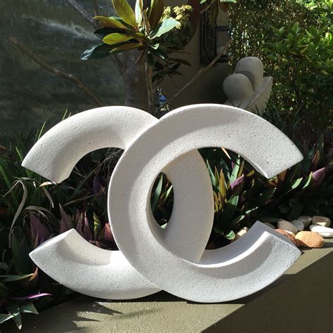 sculpture chanel|SCULPTURE CHANNEL .